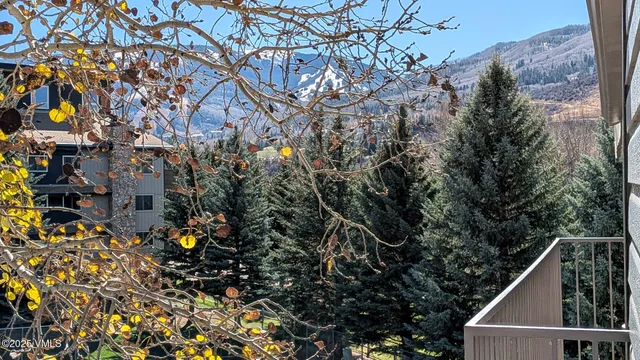 $925,000 | 288 West Beaver Creek Boulevard, Unit O4, Avon, CO 81620