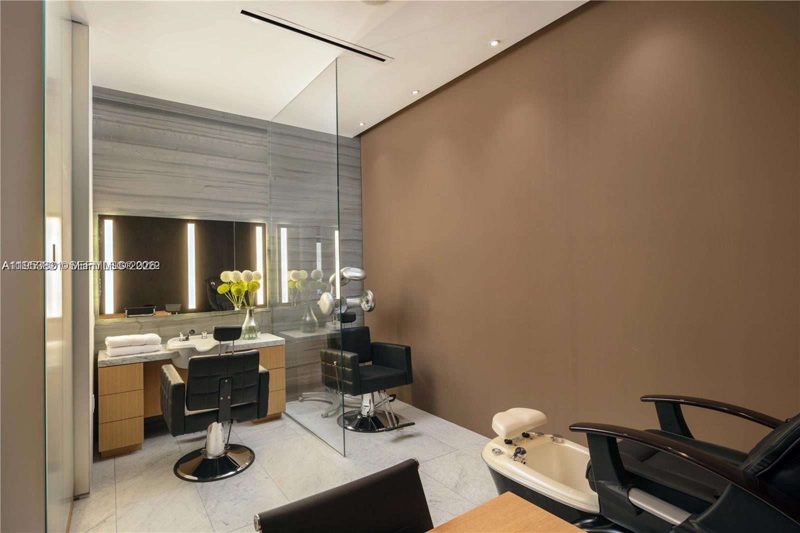 88 Southwest 7th Street, Unit 2506 Miami, FL 33130 - Photo 28 of 32