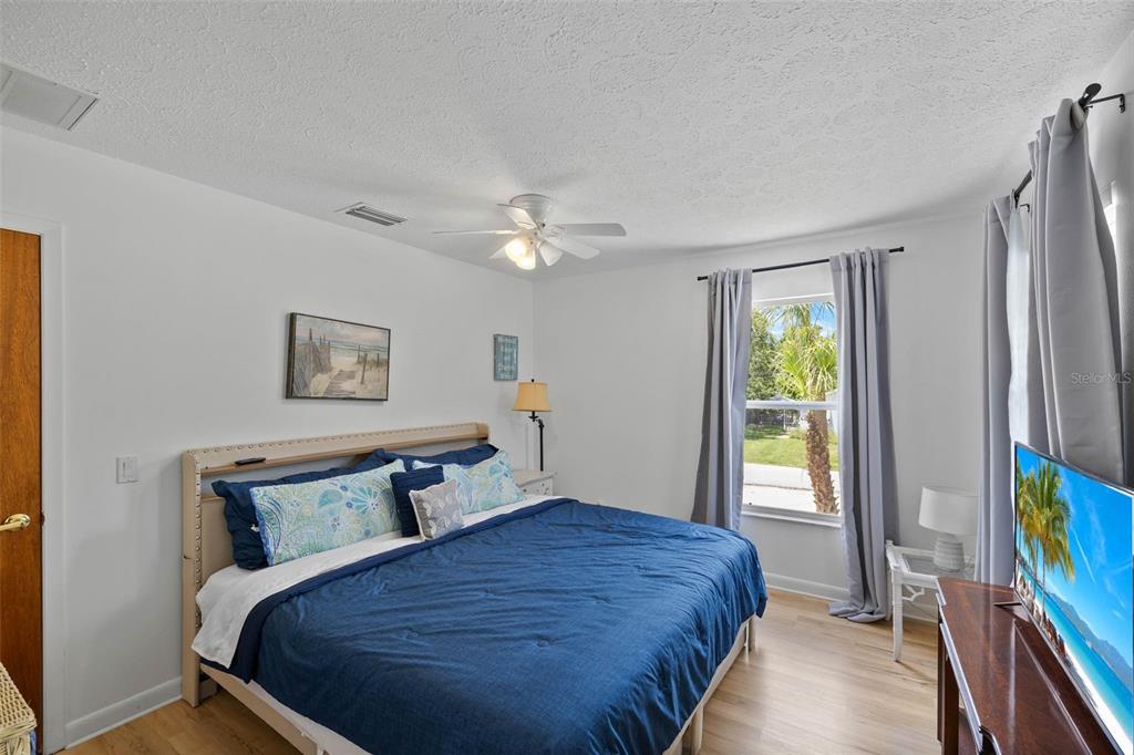 7244 Coventry Court Weeki Wachee, FL 34607 - Photo 14 of 44