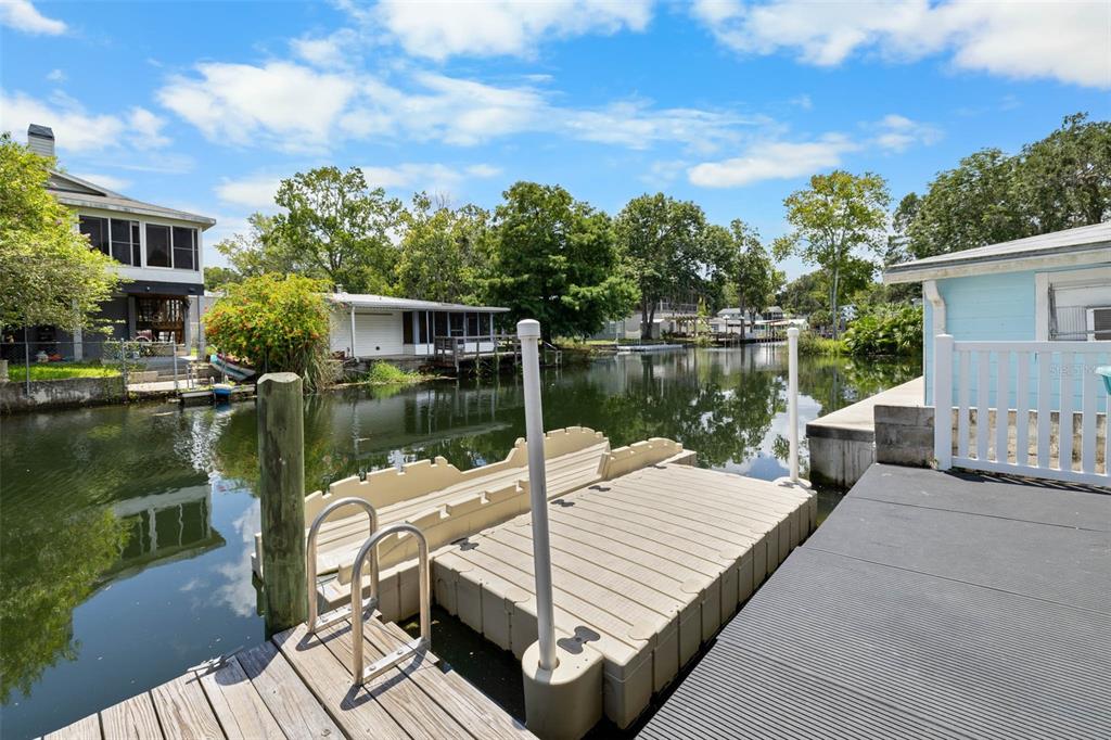 7244 Coventry Court Weeki Wachee, FL 34607 - Photo 4 of 44