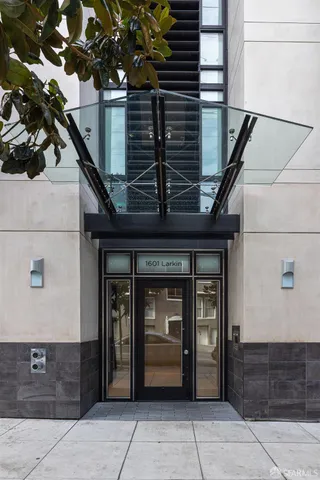 $1,095,000 | 1601 Larkin Street, Unit 102, San Francisco, CA 94109