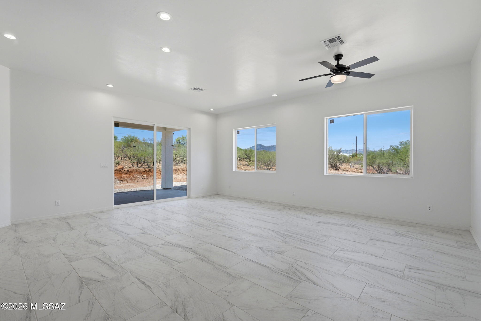 1785 Correo Court Rio Rico, AZ 85648 - Photo 13 of 27