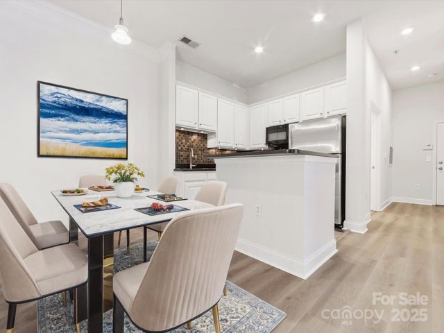 $300,000 | 611 Garden District Drive, Charlotte, NC 28202