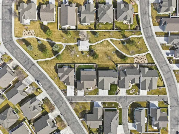 $420,000 | 3706 South Greenbrier Road, Nampa, ID 83686