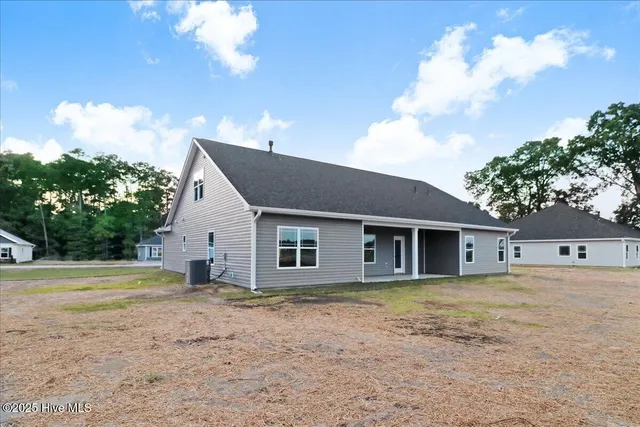 $447,000 | 106 Brighton Street, La Grange, NC 28551