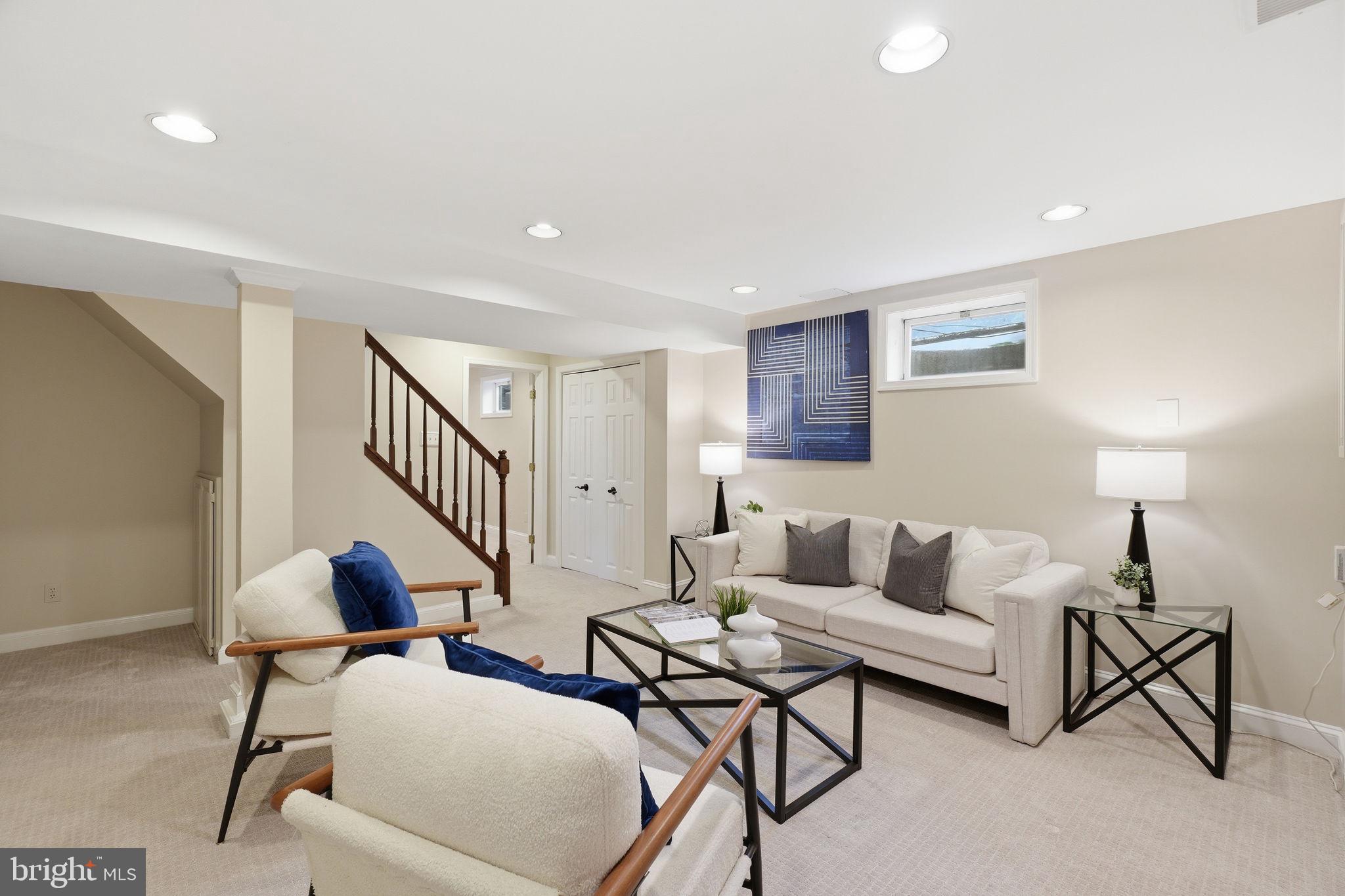 1251 South Oakcrest Road Arlington, VA 22202 - Photo 44 of 57