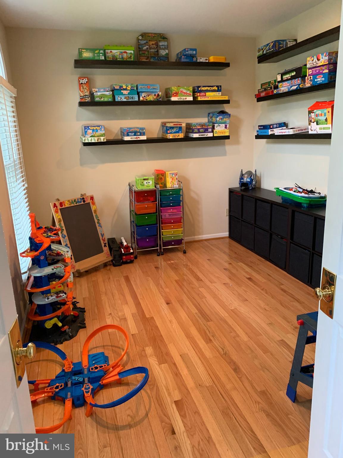 48 Brooks Road Moorestown, NJ 08057 - Photo 8 of 21 Gallery Image 8