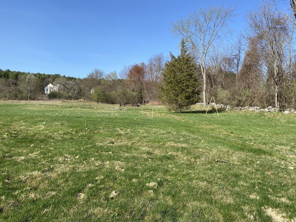 578 Sugar Road Bolton, MA 01740 - Photo 6 of 7