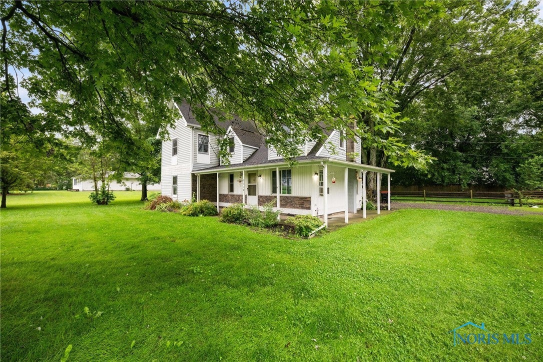 2012 South Berkey Southern Road Swanton, OH 43558 - Photo 5 of 36 Gallery Image 5