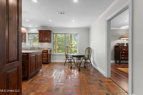 $895,000 | 4106 Franklin Avenue, Gulfport, MS 39507