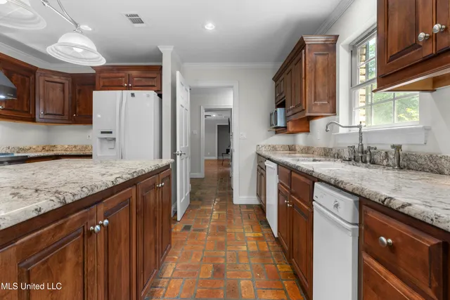 $895,000 | 4106 Franklin Avenue, Gulfport, MS 39507