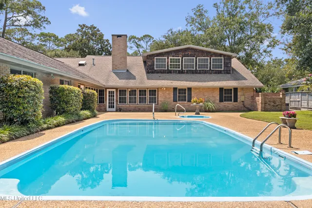 $895,000 | 4106 Franklin Avenue, Gulfport, MS 39507