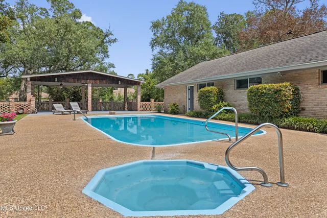 $895,000 | 4106 Franklin Avenue, Gulfport, MS 39507