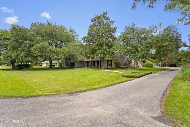 $895,000 | 4106 Franklin Avenue, Gulfport, MS 39507