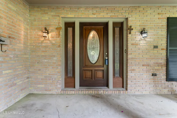 $895,000 | 4106 Franklin Avenue, Gulfport, MS 39507