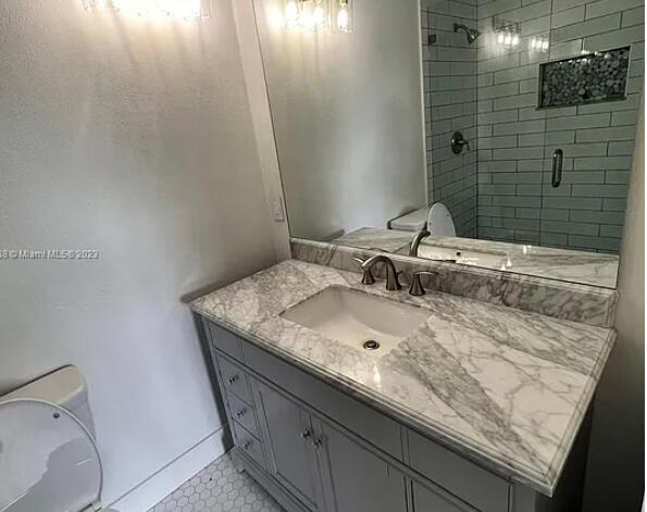 841 Northwest Riverside Drive Port St. Lucie, FL 34983 - Photo 11 of 17 Second Bathroom