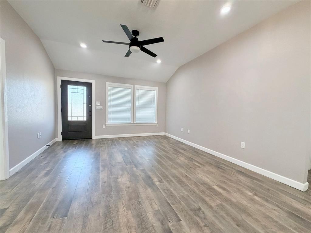 710 North Rusk Street Weatherford, TX 76086 - Photo 13 of 30