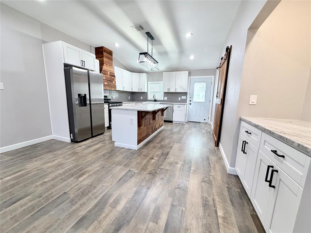 710 North Rusk Street Weatherford, TX 76086 - Photo 9 of 30