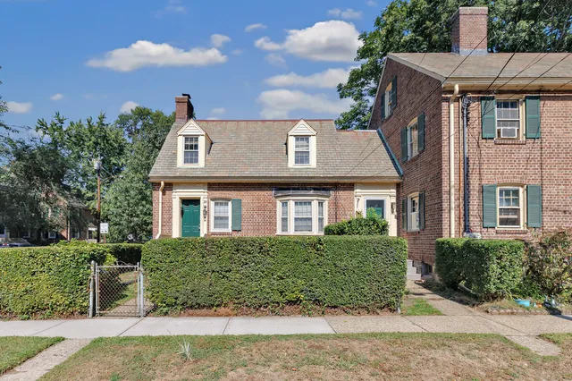 $65,000 | 22 Sims Street, Bridgeport, CT 06604