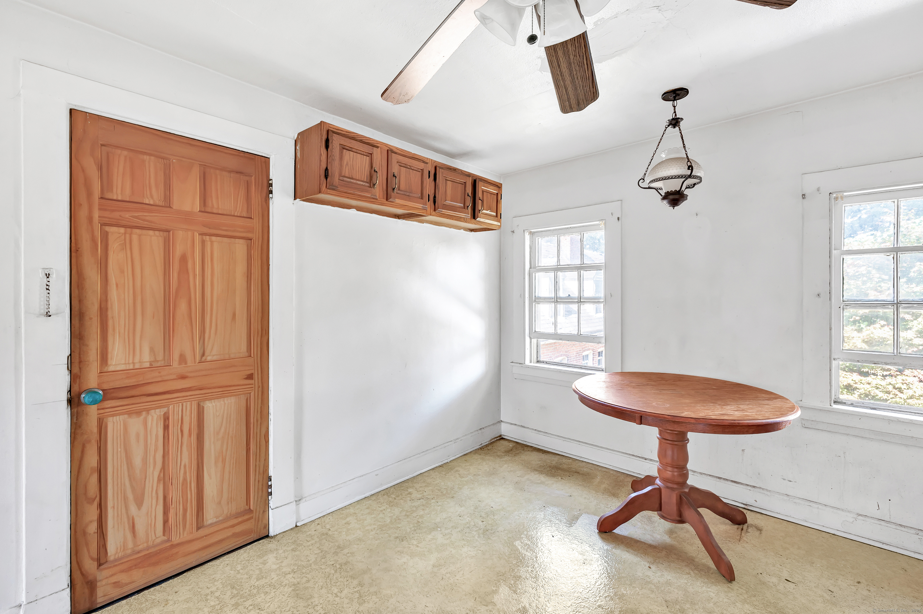 22 Sims Street Bridgeport, CT 06604 - Photo 17 of 22 a room with furniture and window