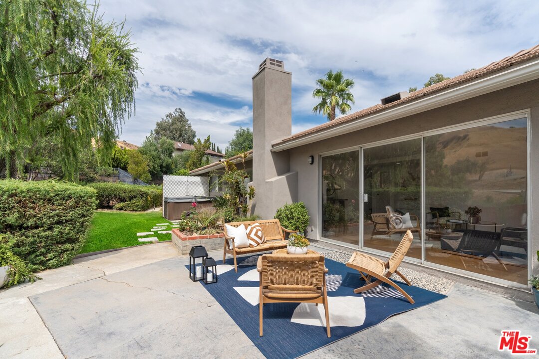 19111 Derwent Place Porter Ranch, CA 91326 - Photo 27 of 31 Gallery Image 27