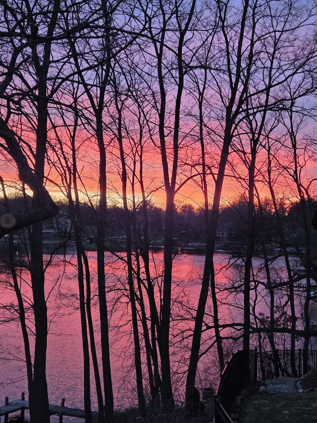 N53-w34257 Rd Q Okauchee, WI 53069 - Photo 35 of 35 34 Beautiful Sunsets On The Bay