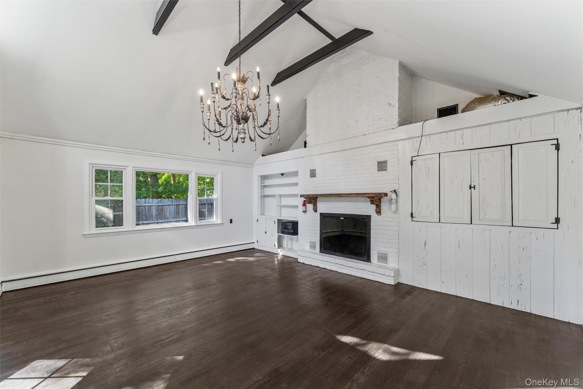 29 Squiretown Road, Unit D Hampton Bays, NY 11946 - Photo 9 of 16