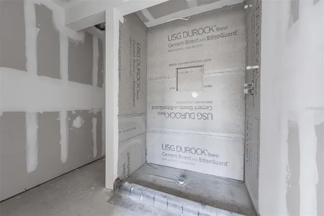 $324,900 | 2960 White Magnolia Loop, Clermont, FL 34711