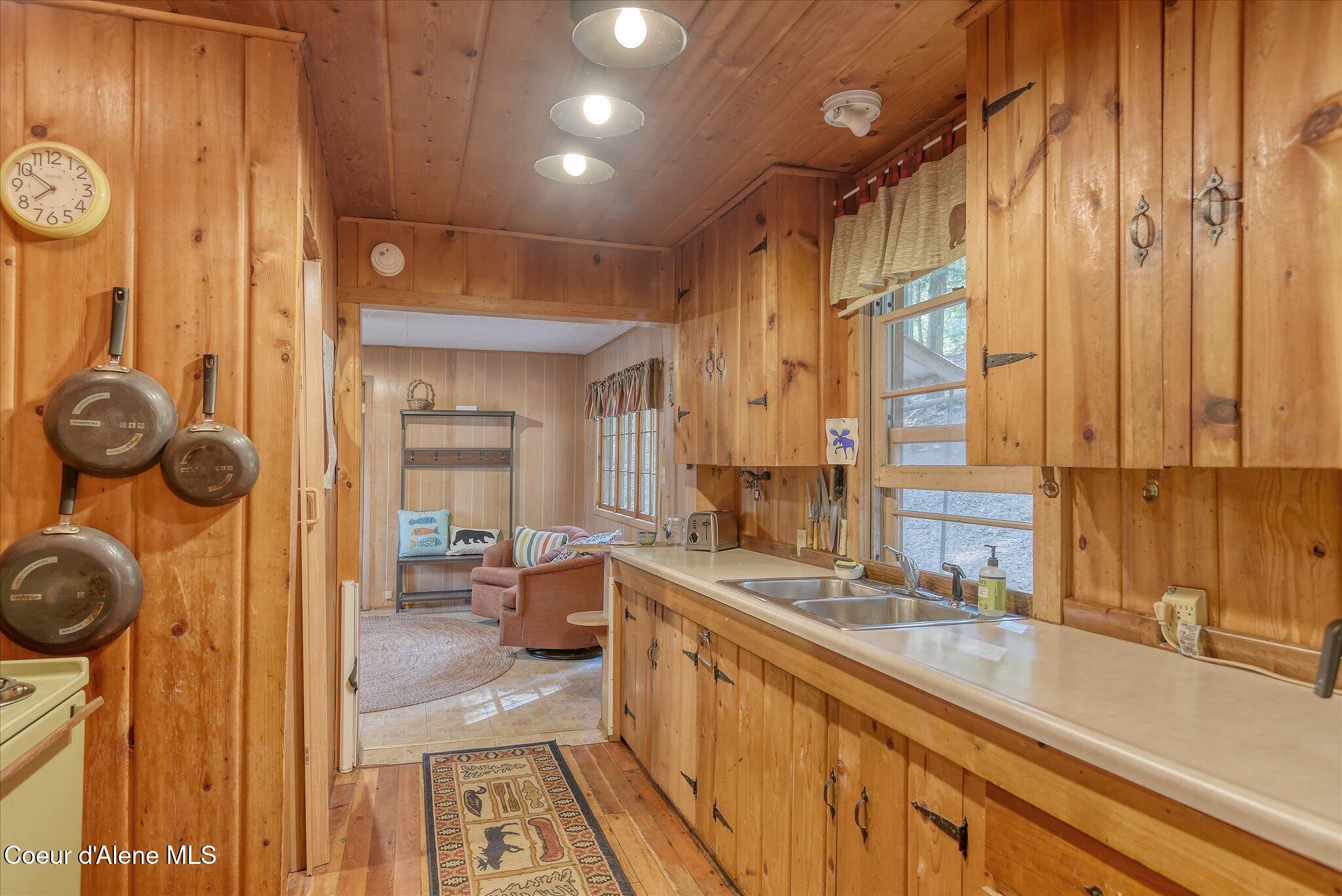 164 South Neopit Road Priest River, ID 83856 - Photo 8 of 41 08-137333989