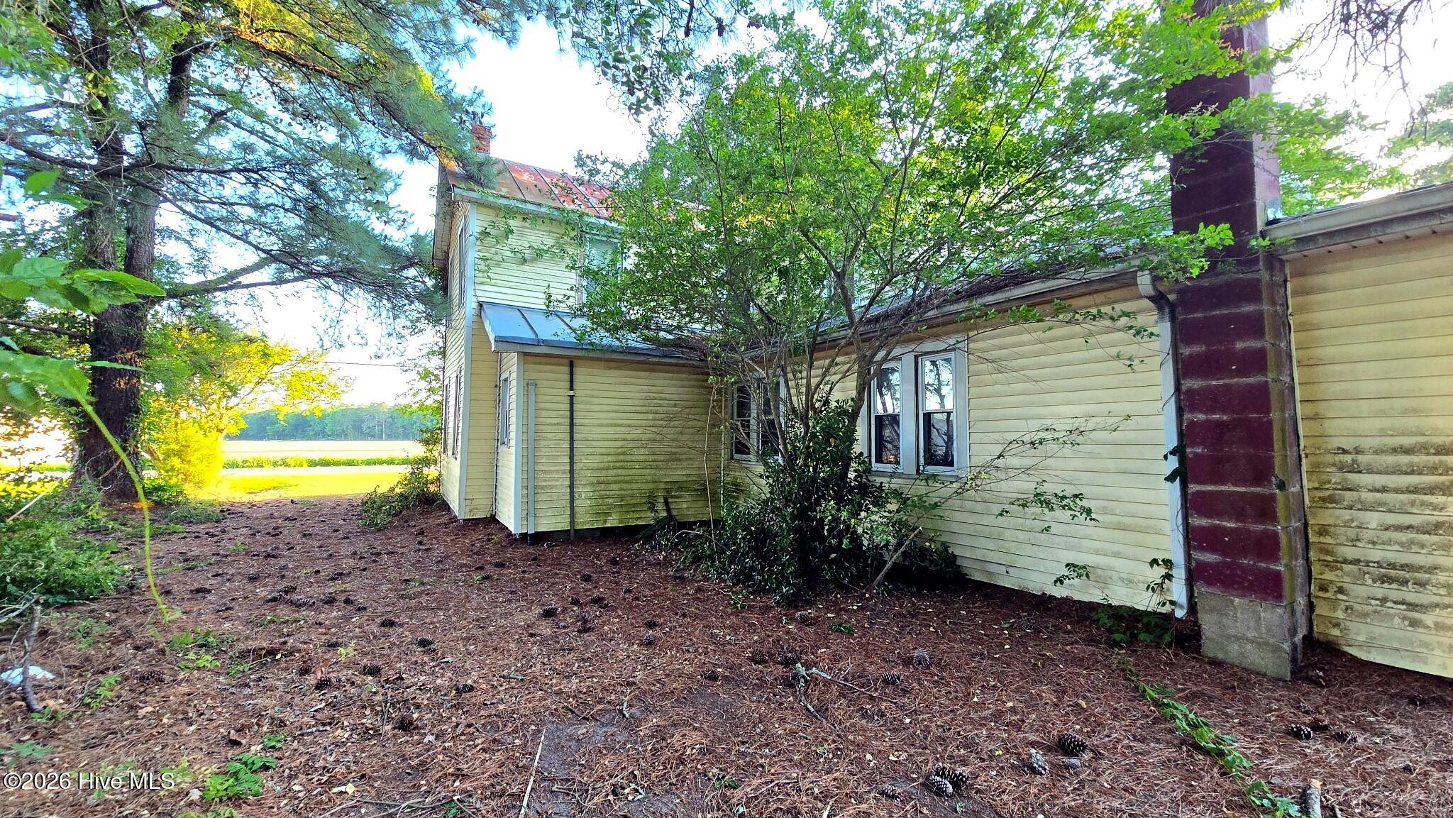 189 Wiggins Road Hertford, NC 27944 - Photo 3 of 12