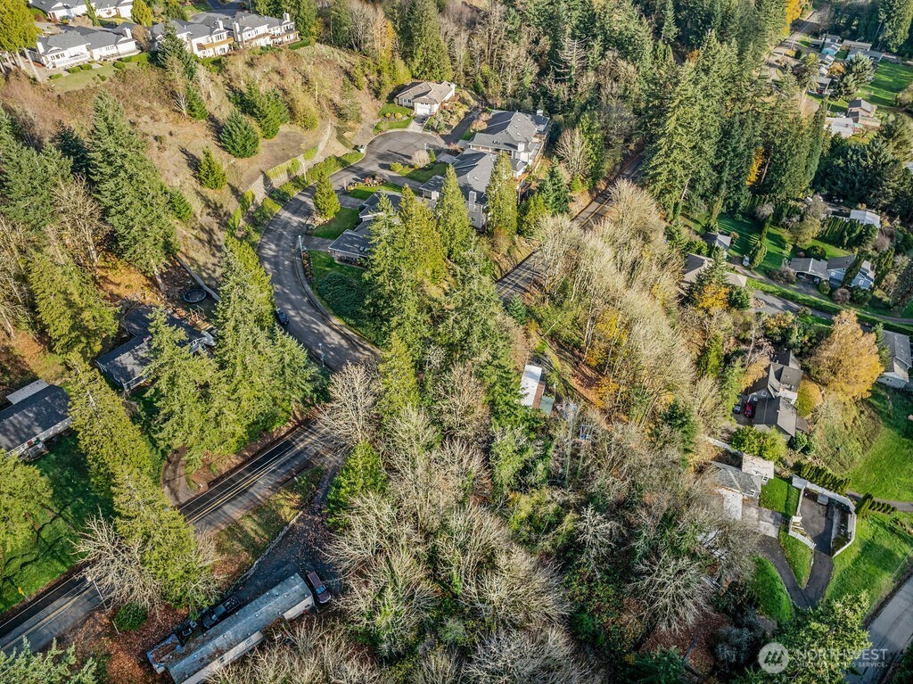 4043 Sunset Way Longview, WA 98632 - Photo 10 of 12 a view of a yard