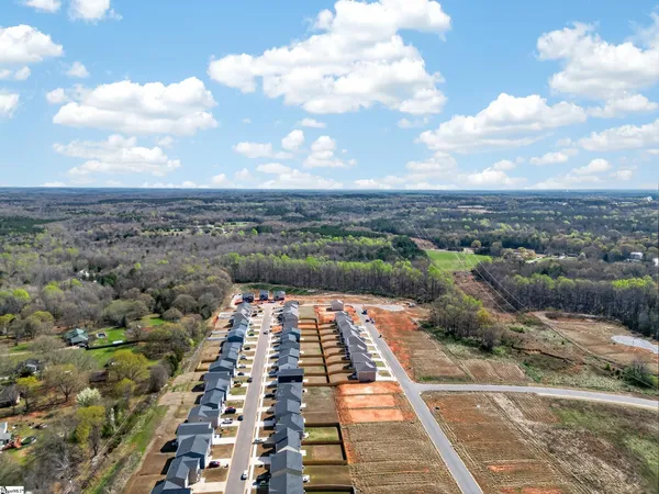 $395,990 | 101 Spg Knl Way, Fountain Inn, SC 29644