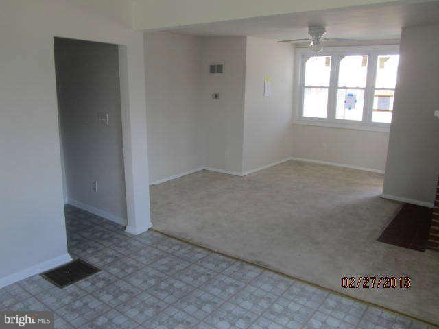 5519 Radecke Avenue Baltimore, MD 21206 - Photo 13 of 16 APT 1 LIVING ROOM