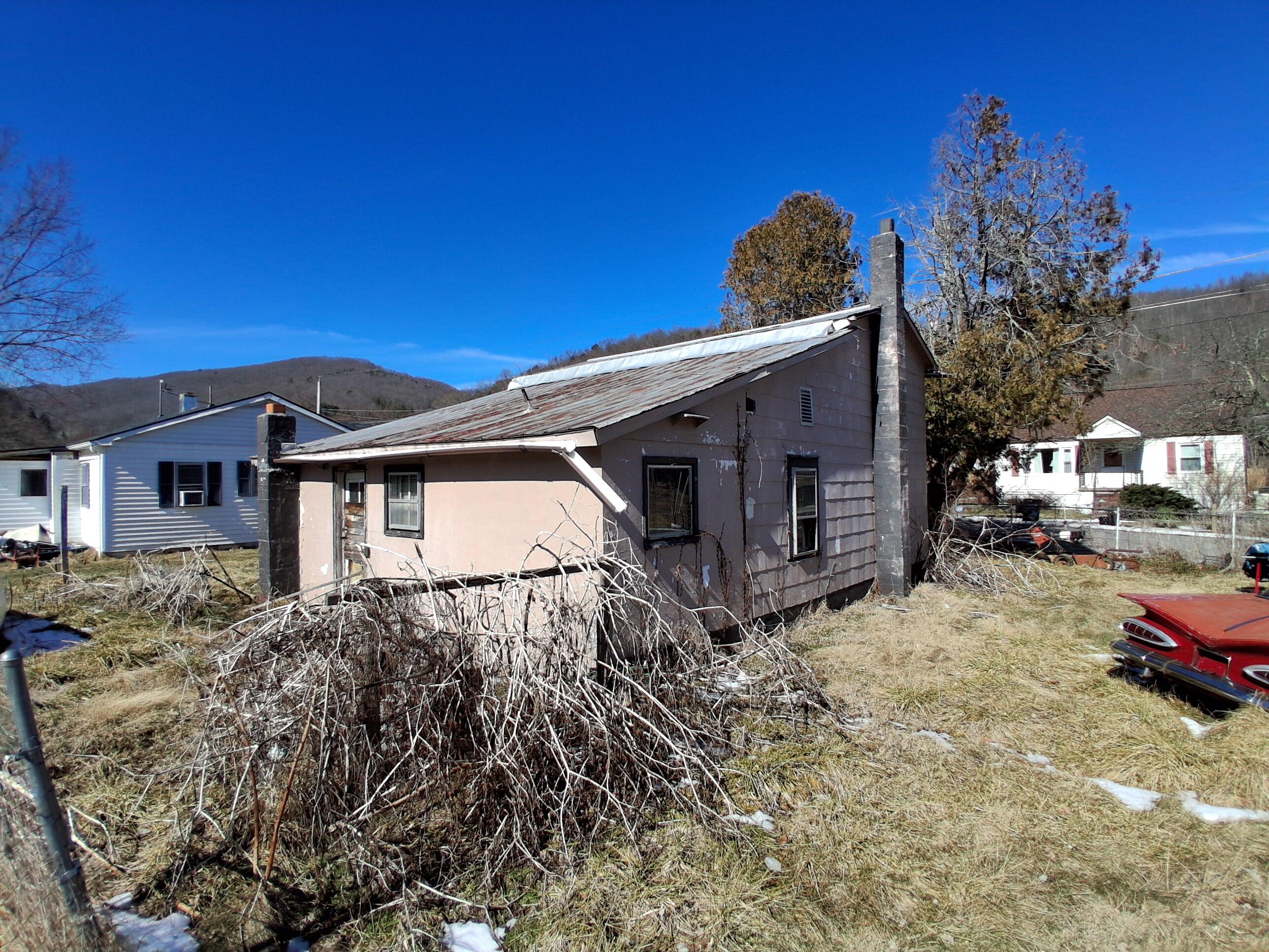 362 Eagles Road Rocky Gap, VA 24366 - Photo 3 of 44 20260212_123439