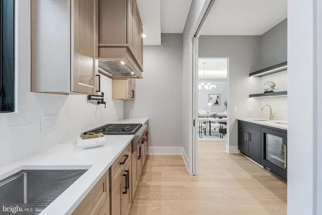 $3,499,999 | 1052 Balls Hill Road, McLean, VA 22101