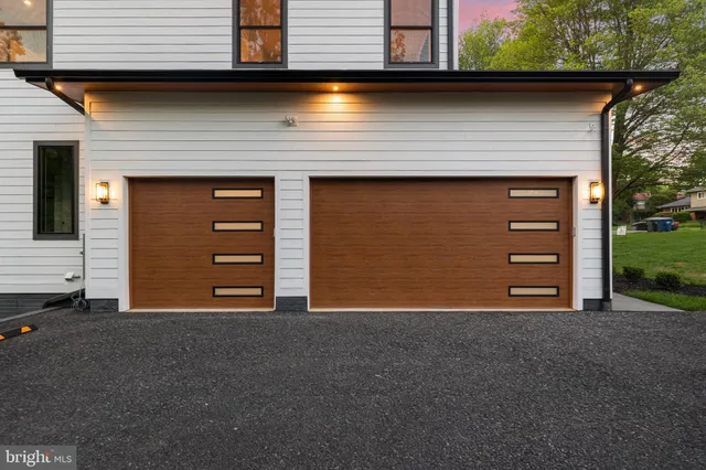 $3,499,999 | 1052 Balls Hill Road, McLean, VA 22101