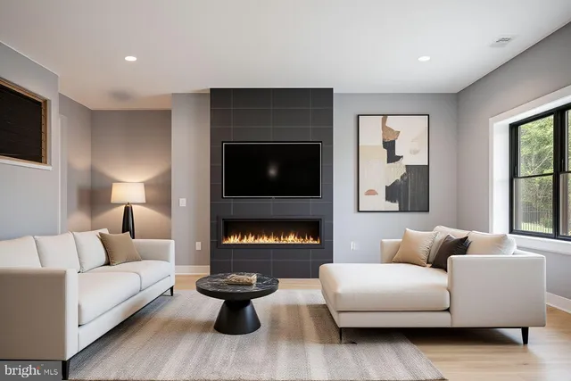 $3,499,999 | 1052 Balls Hill Road, McLean, VA 22101