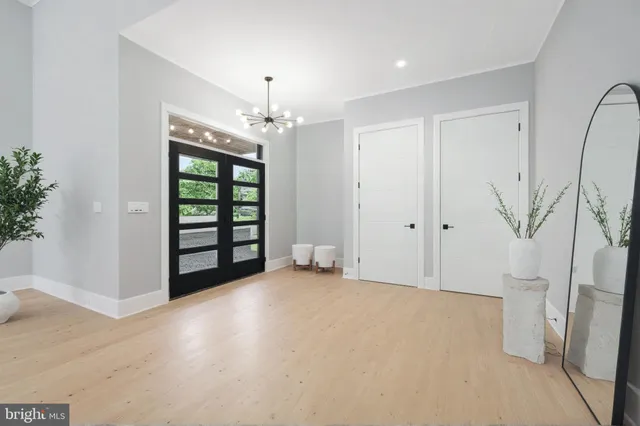 $3,499,999 | 1052 Balls Hill Road, McLean, VA 22101