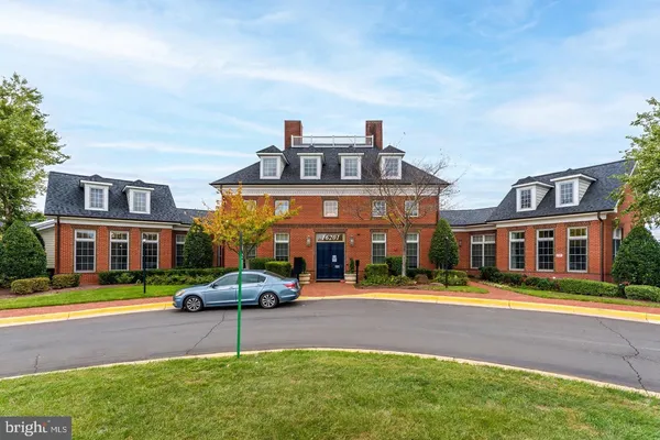 $2,999 | 2659 Taffrail Way, Woodbridge, VA 22191
