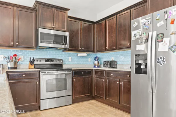 $1,950 | 401 Hope Court, Jacksonville, NC 28540