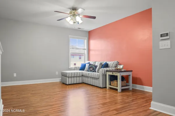 $1,950 | 401 Hope Court, Jacksonville, NC 28540