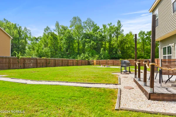 $1,950 | 401 Hope Court, Jacksonville, NC 28540