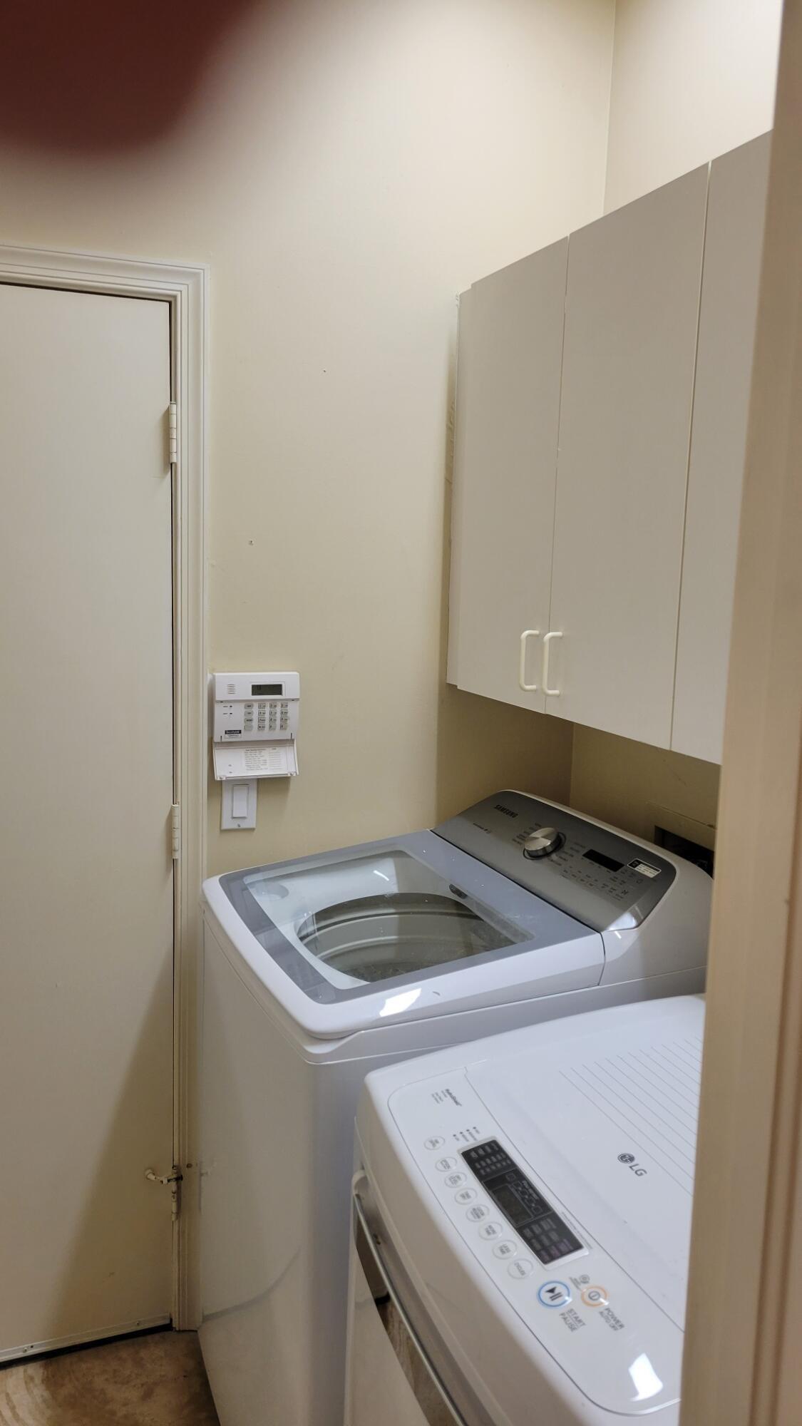 6675 Northwest 25th Way Boca Raton, FL 33496 - Photo 27 of 61 Washer & Dryerw