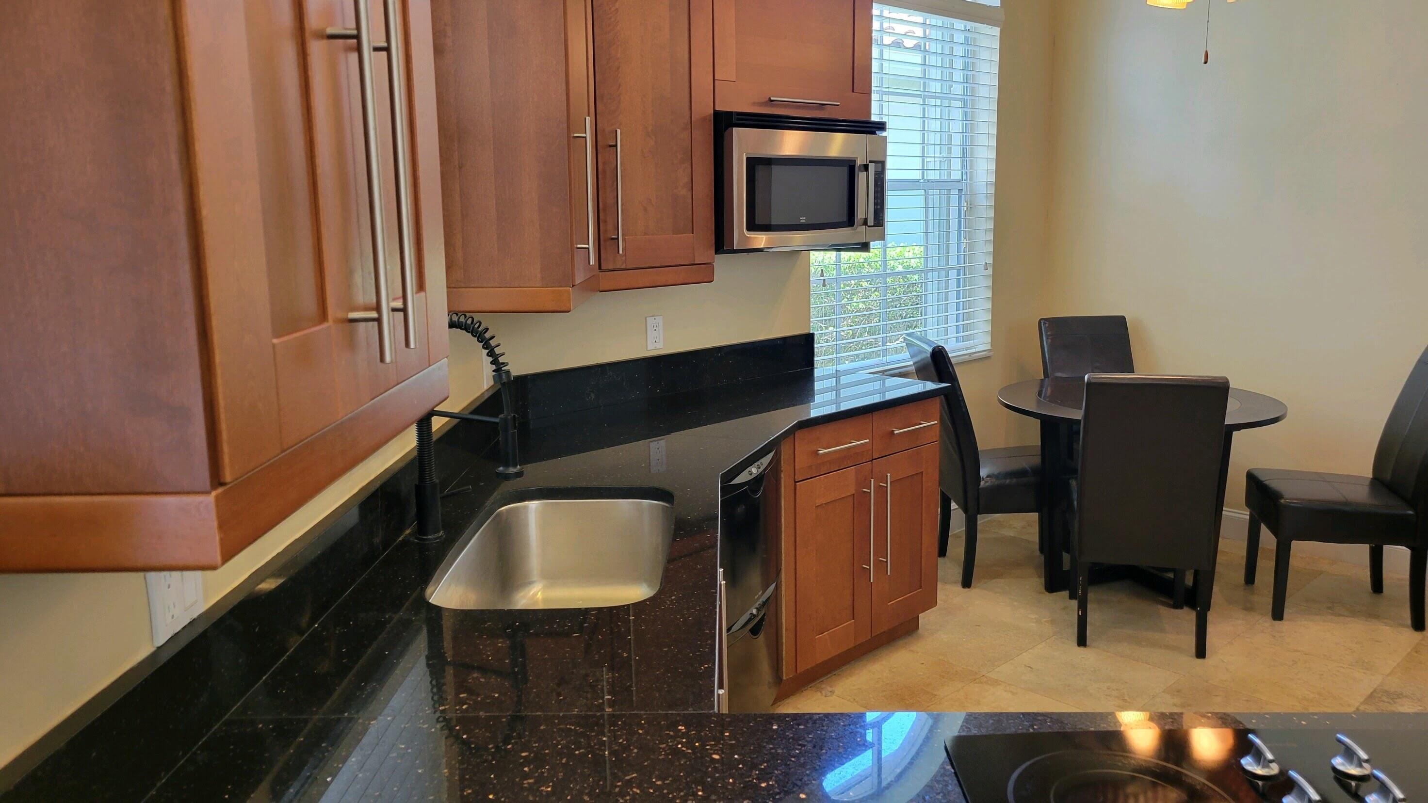 6675 Northwest 25th Way Boca Raton, FL 33496 - Photo 10 of 61 Kitchen