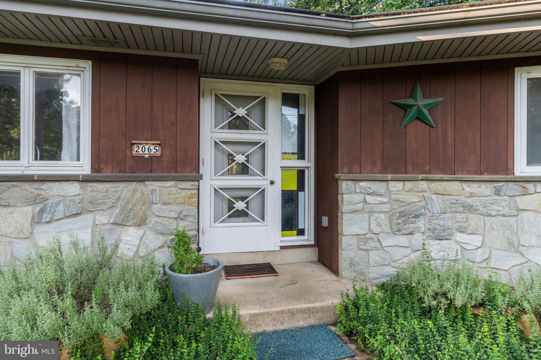 2065 Millstream Road Lancaster, PA 17602 - Photo 3 of 36
