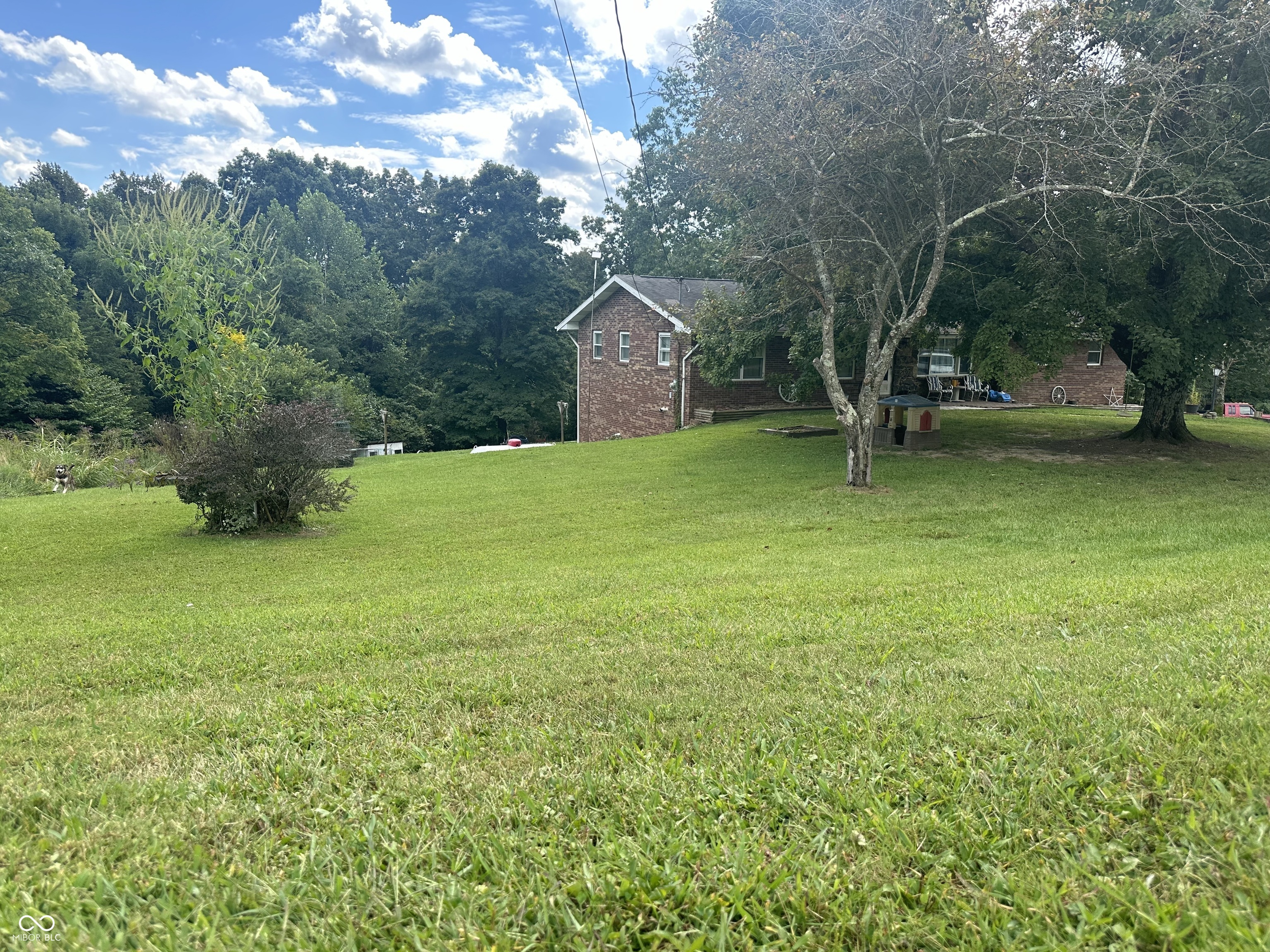 1357 South Haslers Road Bloomfield, IN 47424 - Photo 2 of 28