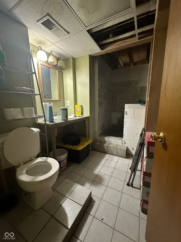 $299,900 | 1357 South Haslers Road, Bloomfield, IN 47424