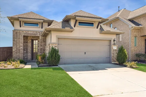 $2,600 | 3738 Amoroso Drive, Iowa Colony, TX 77583