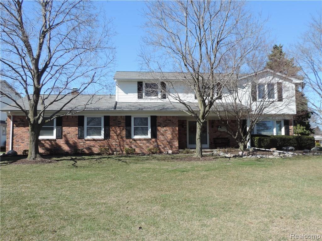 925 Langley Road Rochester Hills, MI 48309 - Photo 1 of 4