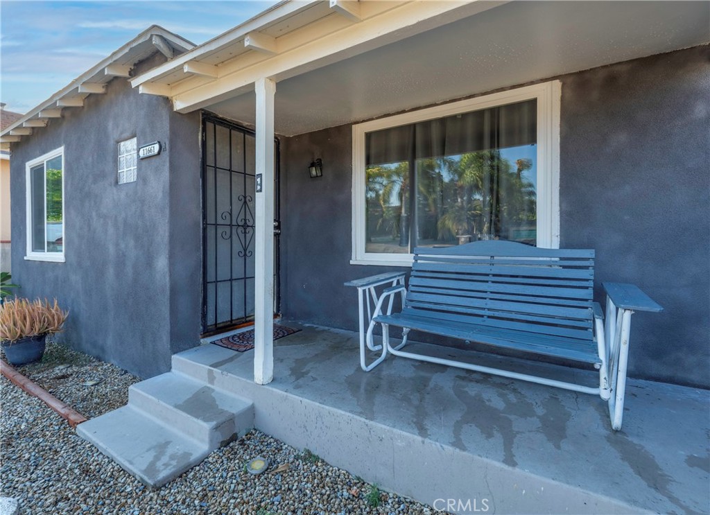 11661 Valverda Avenue Riverside, CA 92505 - Photo 37 of 39